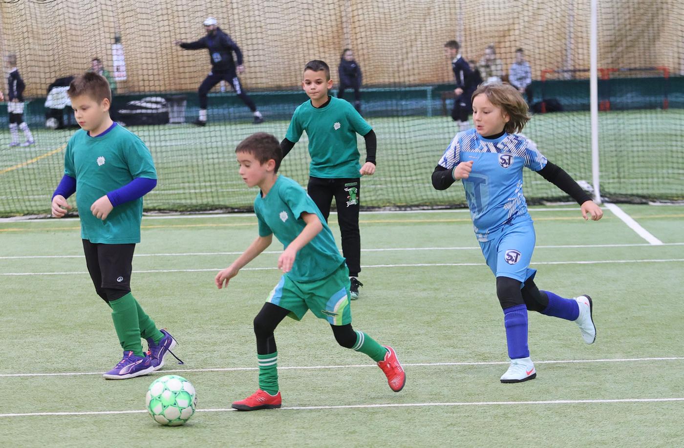 1616_3.jpg 1616_3.jpg