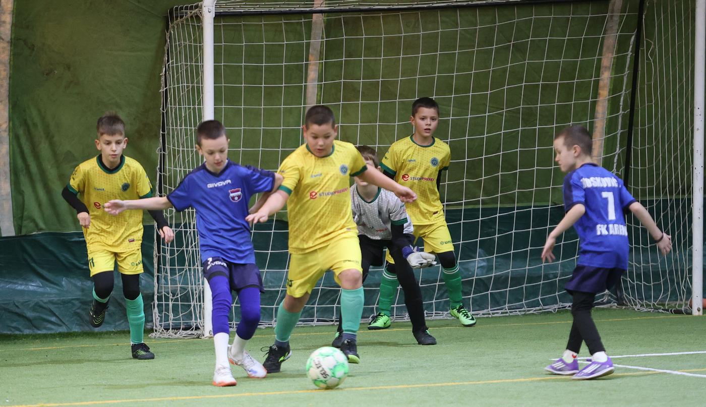 1618_2.jpg 1618_2.jpg